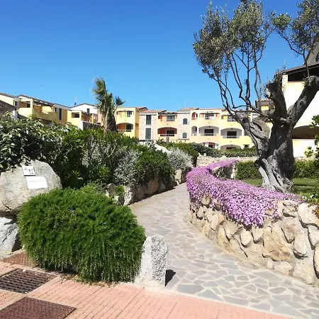 Apartment Nel Borgo Dei Mirti